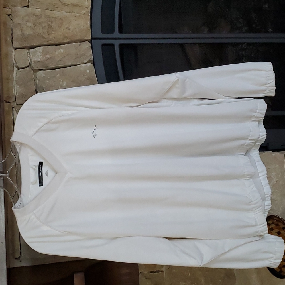 Gold wind breakers - Picture 4 of 4